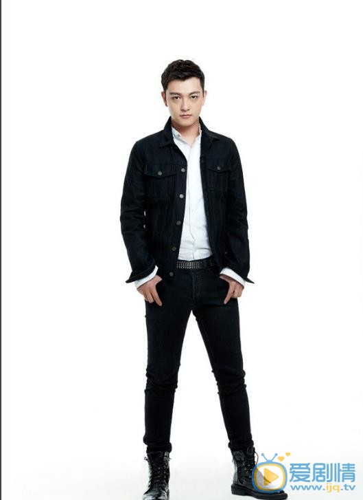 我不是精英費明扮演者張曉謙個人資料、海量生活照欣賞