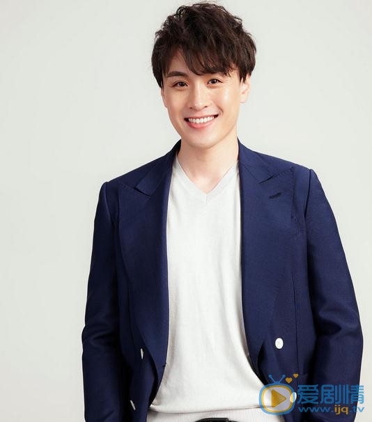 醉玲瓏張束是誰扮演的？醉玲瓏張束扮演者蘇航個人資料，寫真及生活照欣賞