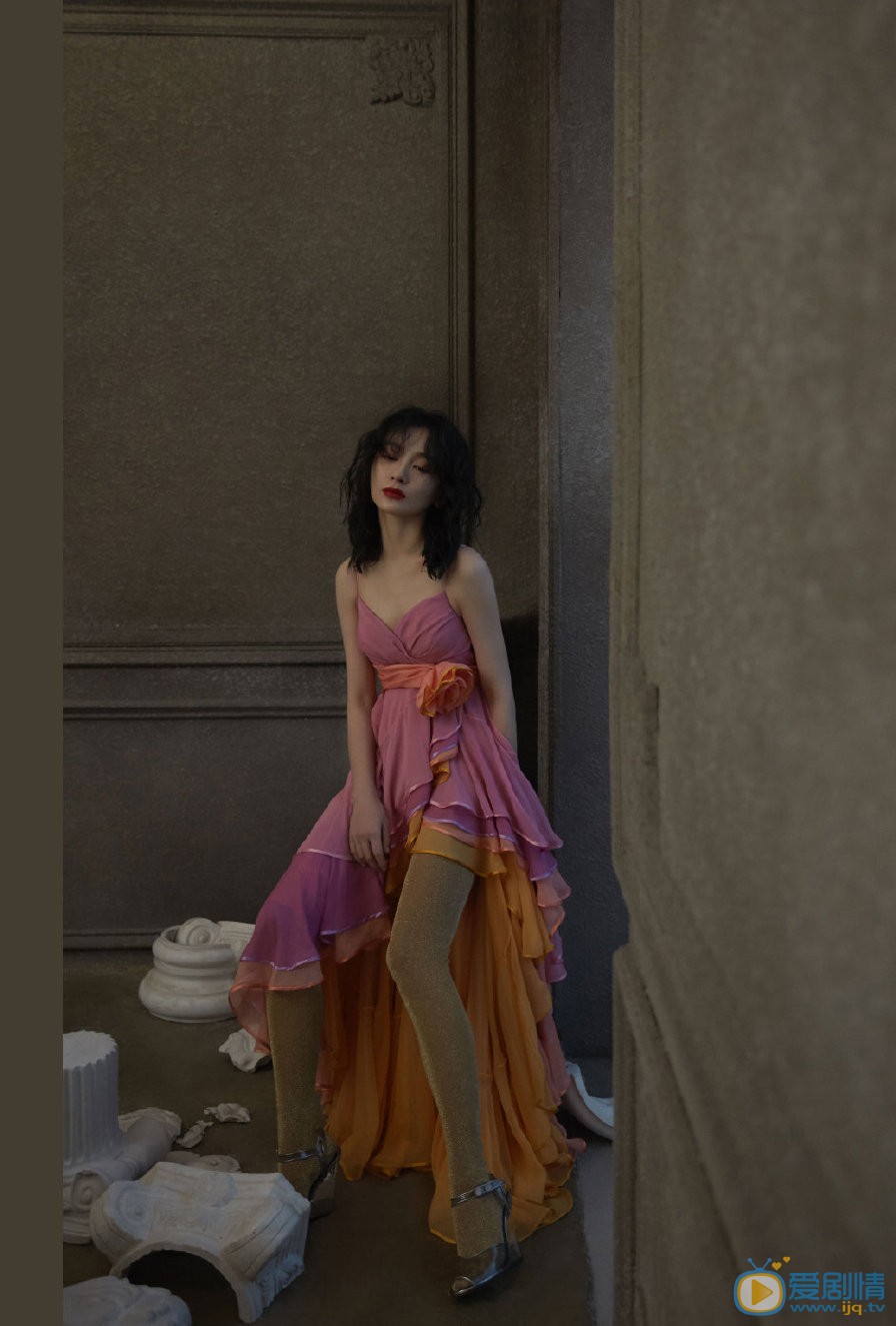 冷案蔡文心是誰飾演的？蔡文心飾演者施詩個人資料、寫真及生活照欣賞