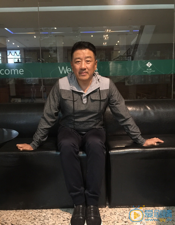 歡樂頌2安迪的父親魏國強是誰演的?魏國強扮演者丁勇岱個人資料簡介