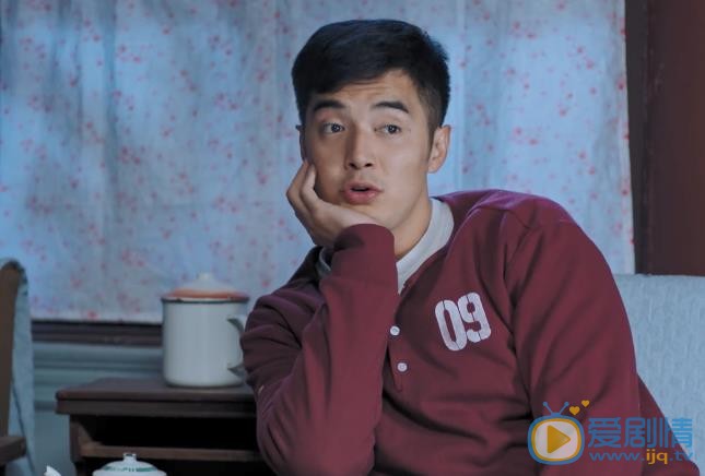 我們的四十年馮都到雜誌社工作了嗎？馮都有沒有去雜誌社上班？