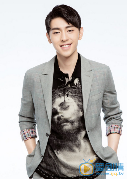 歡樂頌2謝童是誰演的？謝童扮演者鄧倫個人資料生活寫真照欣賞