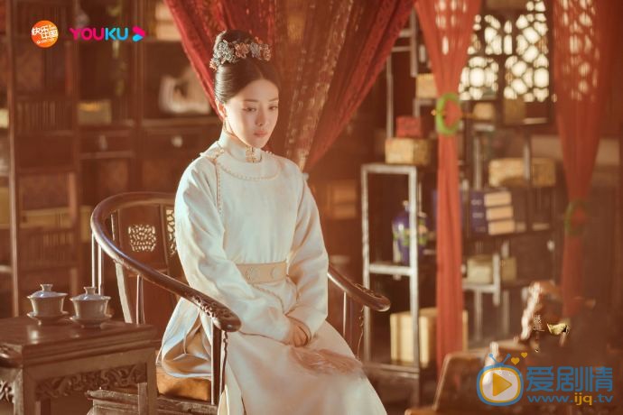 大明風華孫若微和胡善祥是什麼關係？她們兩人是親姐妹嗎？