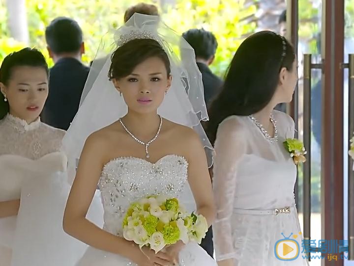 愛來的剛好段天朗和鞠姍姍在一起了嗎？段天朗和鞠姍姍結婚了嗎？