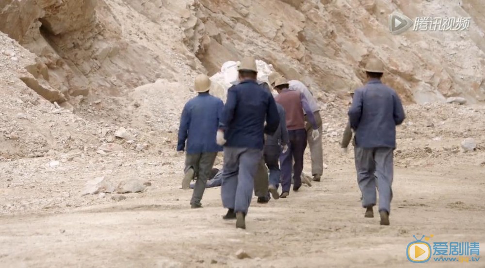 我是你的眼知青陳實在勞作中受重傷，70年代的時候真的會發生這種事嗎