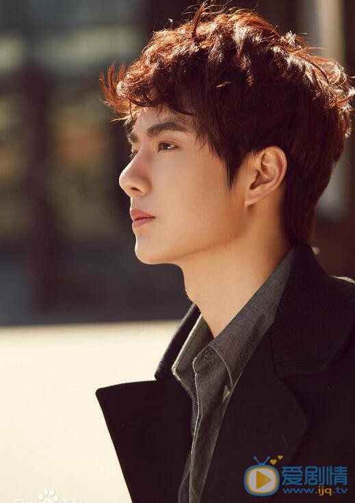  人間至味是清歡翟至味是誰演的？翟至味扮演者王一博個人資料及寫真生活照欣賞