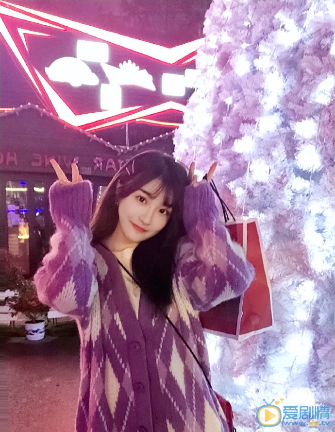 洪杉杉個人資料簡介 洪杉杉演藝經歷 洪杉杉寫真圖片