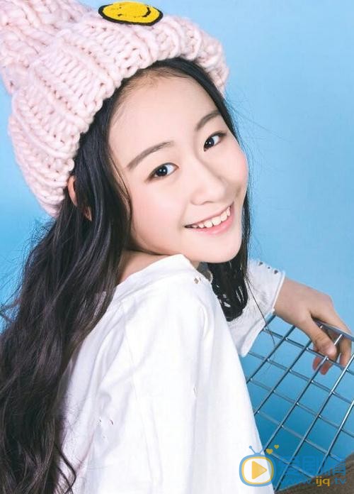 平凡歲月李小雅是誰演的？平凡歲月李小雅扮演者吳雨珏個人資料及寫真生活照欣賞