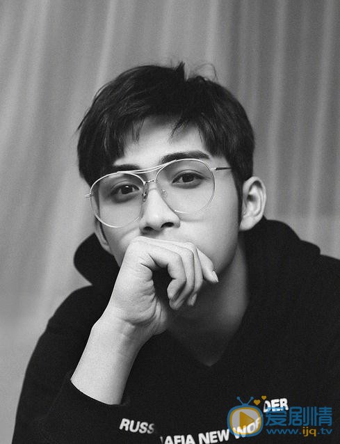 麗姬傳嬴政是誰扮演的？麗姬傳扮演者張彬彬個人資料、寫真及生活照欣賞