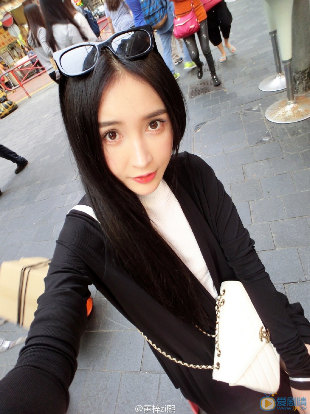 老九門莫測扮演者黃梓熙寫真及生活照欣賞