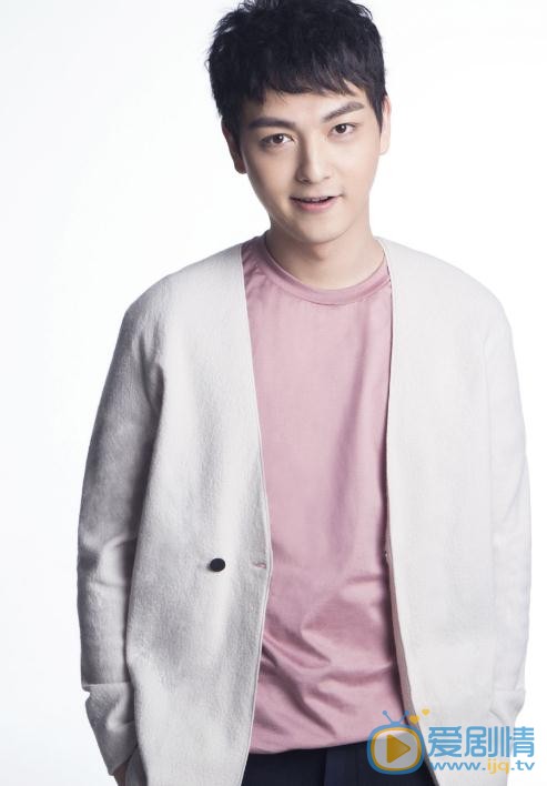 柒個我白向榮是誰演的？柒個我白向榮扮演者張曉謙個人資料、寫真及生活照欣賞