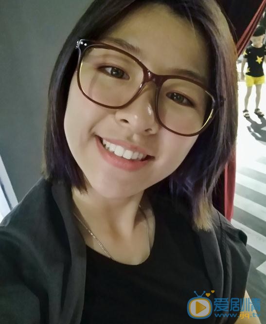 那刻的怦然心動劉可珊是誰演的？劉可珊扮演者關詩敏個人資料、寫真及生活照欣賞