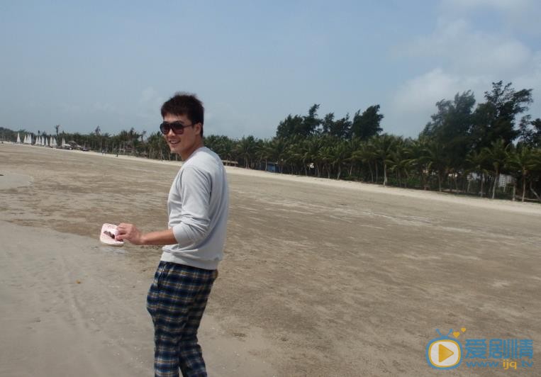 正陽門下小女人範金友是誰扮演的？範金友扮演著喬大韋個人資料、寫真生活照