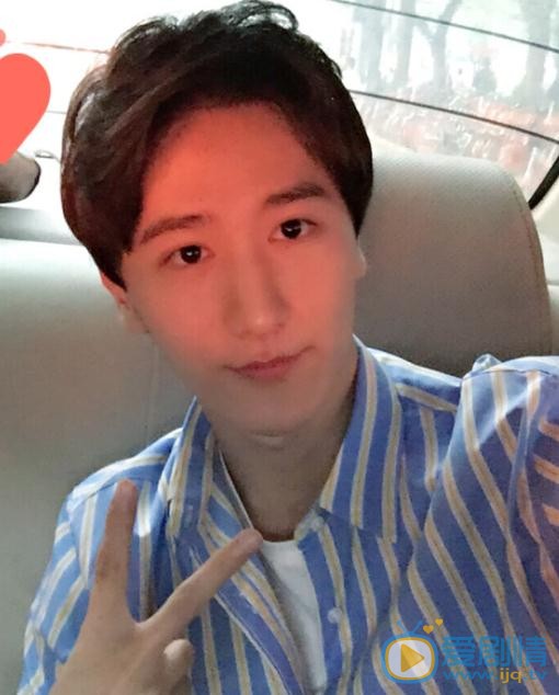 斗破蒼穹墨黎是誰演的?墨黎扮演者竇柏林個人資料、寫真及生活照欣賞