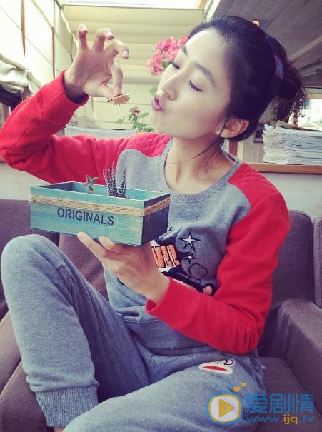 兒科醫生齊星是誰演的？兒科醫生齊星扮演者張穎個人資料、寫真及生活照欣賞