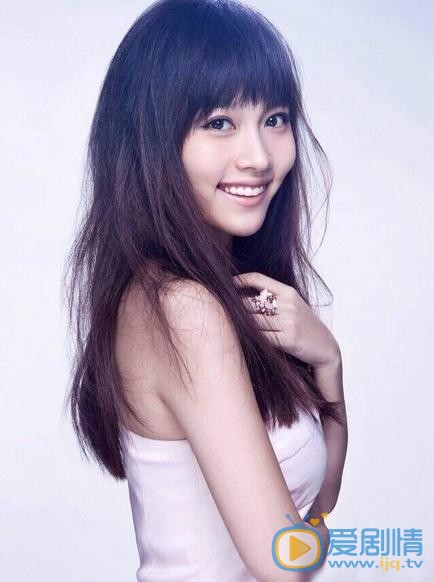 美人為餡辛佳是誰扮演的？辛佳扮演者孫驍驍個人資料、寫真及生活照欣賞