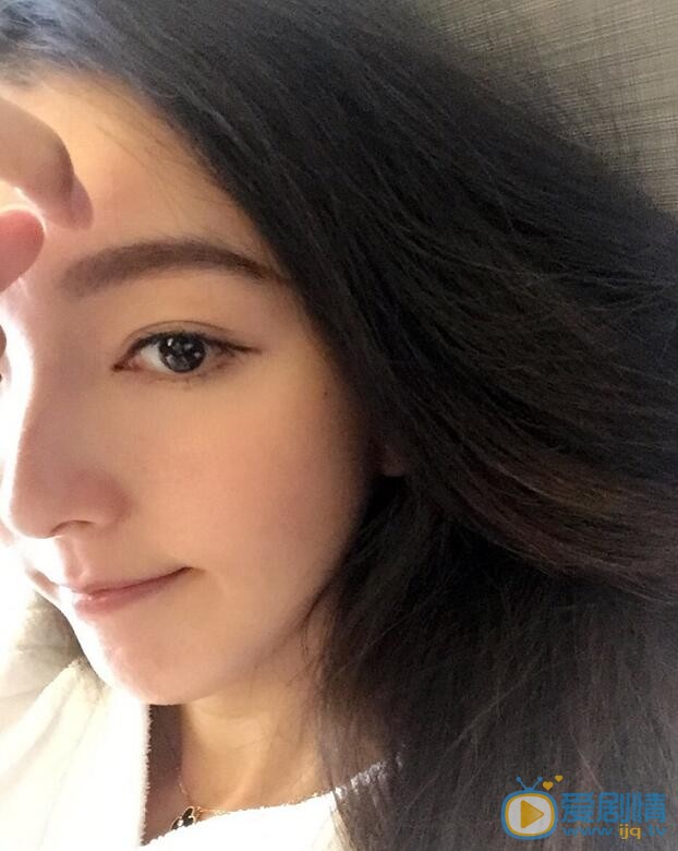 火星情報局美女周怡是誰？周怡與錢楓汪涵什麼關係？