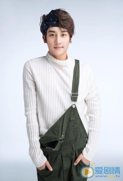 麥亨利個人資料簡介 麥亨利寫真照