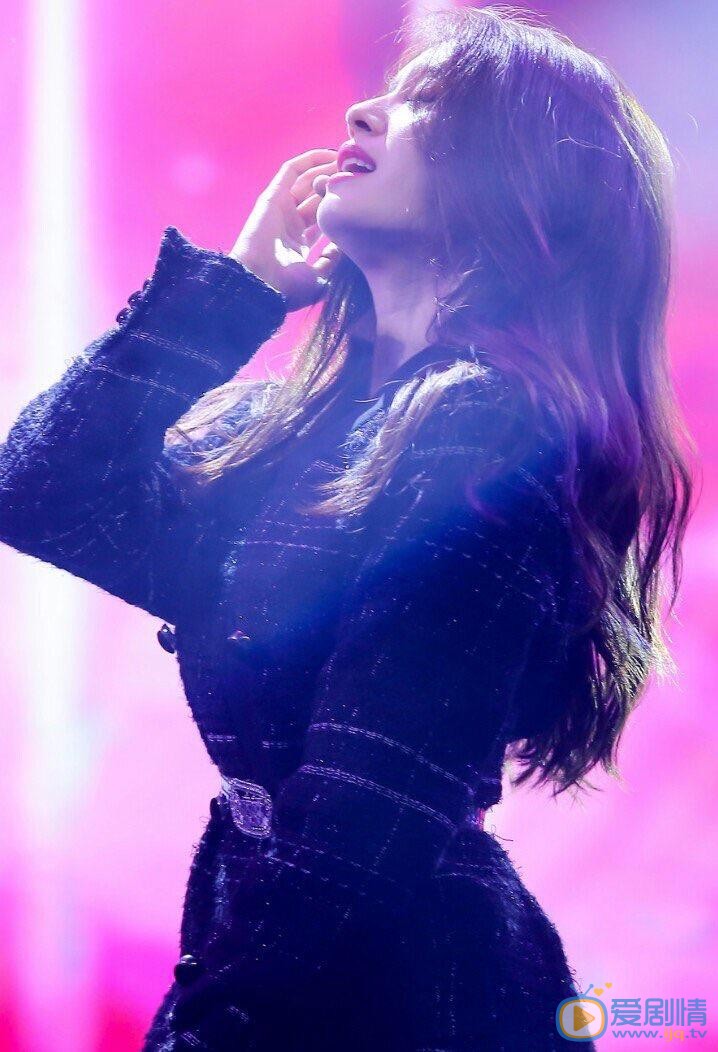 朴智妍個人資料簡介 朴智妍演唱會現場照