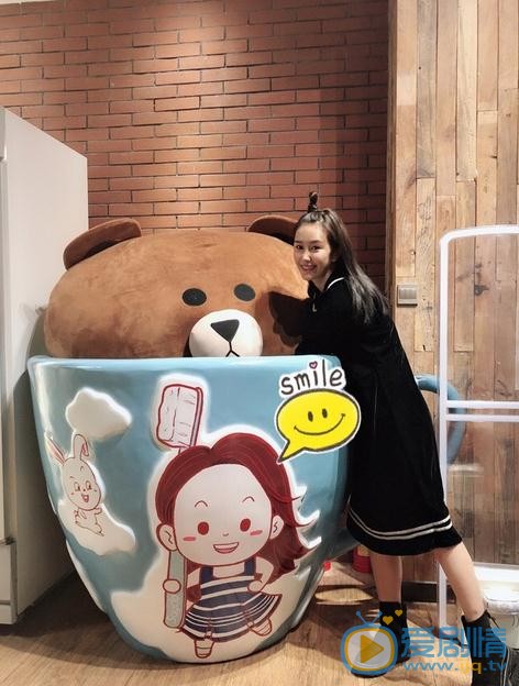 小女花不棄柳青妍是誰演的？柳青妍扮演者黃心娣個人資料、寫真及生活照欣賞