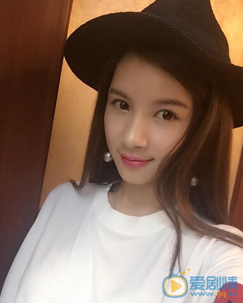 親愛的她們許佳雯是誰演的?許佳雯扮演者徐立個人資料、寫真及生活照欣賞