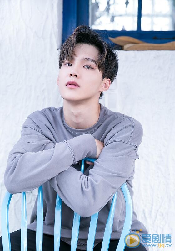 周彥辰個人資料簡介 周彥辰個人經歷及家庭背景介紹 周彥辰寫真圖片照