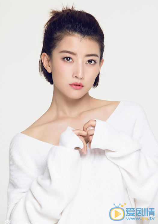 繁星四月小菲是誰演的？小菲扮演者衛萊個人資料生活寫真照欣賞