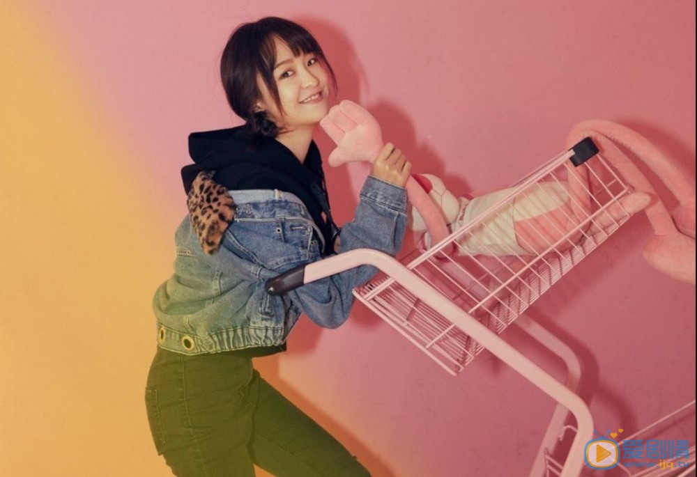 王歆霆個人資料王歆霆個人寫真