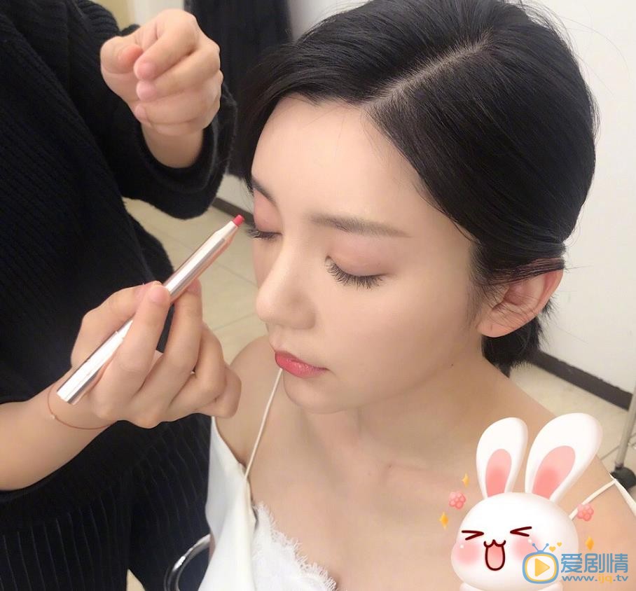 媚者無疆流光是誰扮演的？媚者無疆流光扮演者郭雪芙個人資料、寫真生活照欣賞