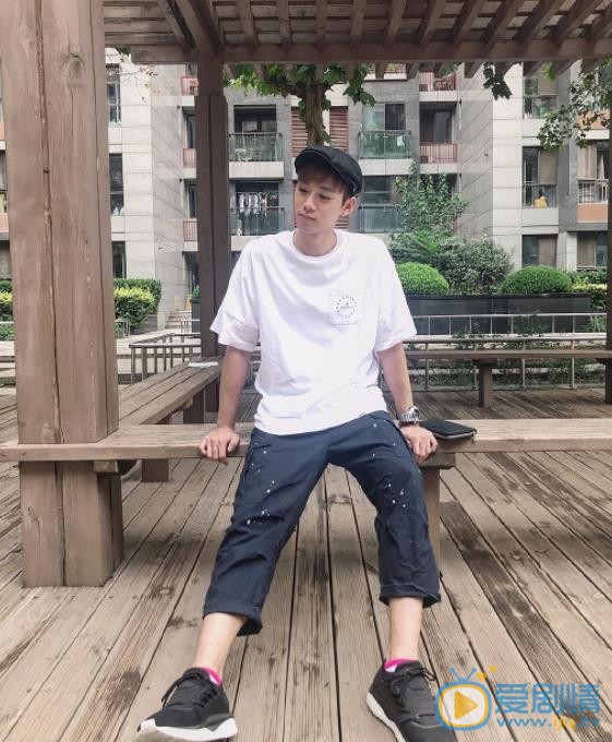 李唯楓個人資料簡介 李唯楓演藝經歷