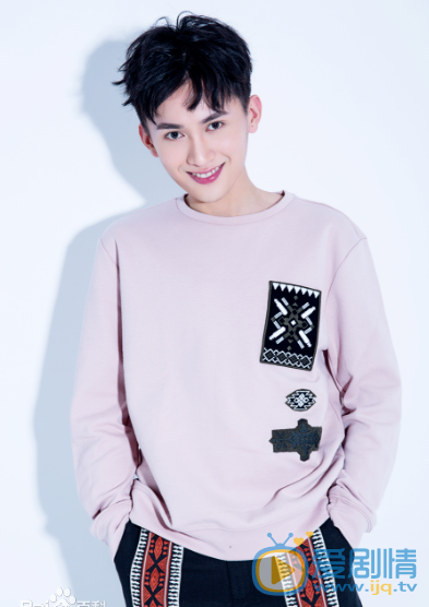 黃小超個人資料簡介 黃小超早年背景  黃小超帥氣寫真