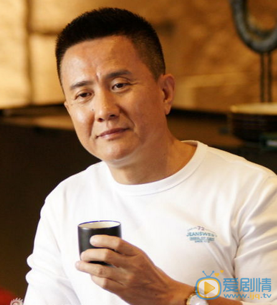 人民的名義高育良是誰演的?高育良扮演者張志堅個人資料生活照欣賞