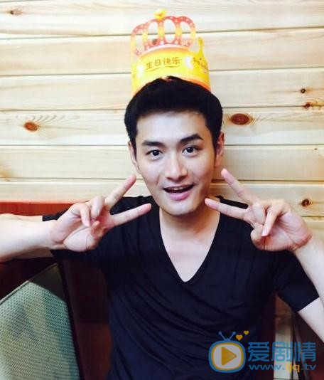 美人為餡施珩&ldquo;嘮叨&rdquo;是誰扮演的？嘮叨扮演者王雨個人資料、寫真及生活照欣賞