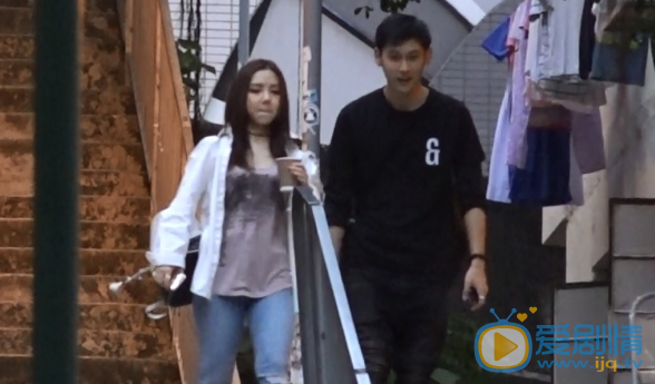 鄧紫棋約會新歡,戴情侶戒指疑似曝光戀情