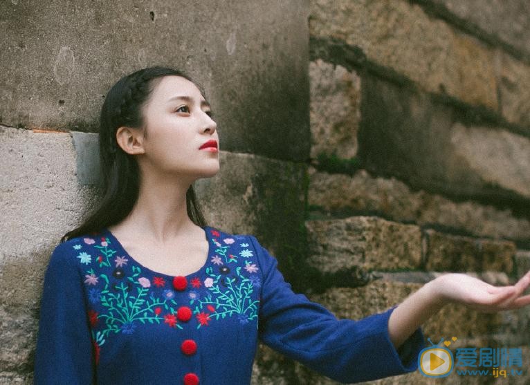 利刃出擊蘭小燕是誰扮演的？蘭小燕扮演者姜星呈個人資料、寫真及生活照欣賞