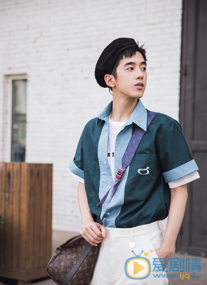 流星花園馮美作是誰演的?馮美作扮演者梁靖康個人資料、寫真及生活照欣賞