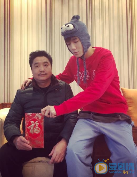 沙海楊好是誰扮演的？沙海楊好扮演著朱戩個人資料、寫真生活照