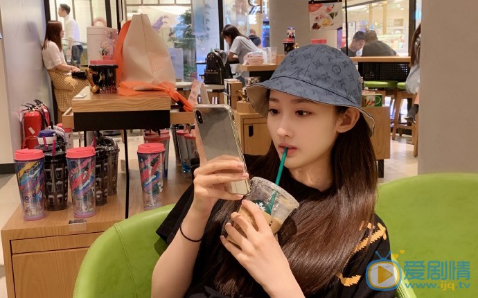 楊瀟然個人資料 楊瀟然演藝經歷 楊瀟然寫真圖片