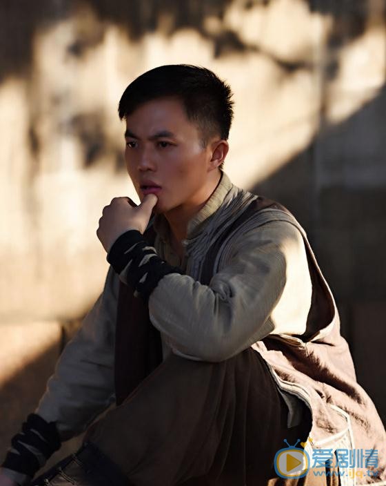 李應七個人資料簡介  李應七《澎湃》劇照