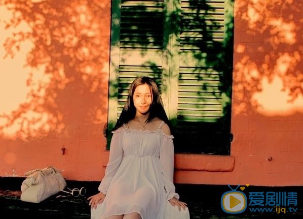 莫安琪個人資料簡介 莫安琪演藝經歷