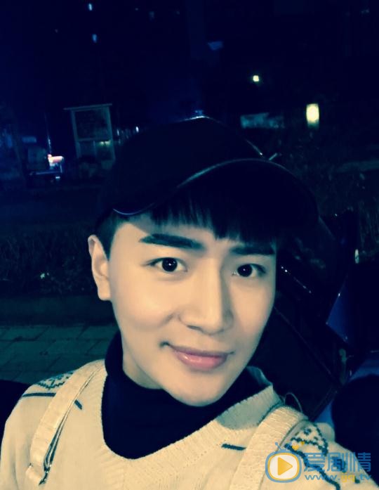 鳳囚凰裴述是誰演的？鳳囚凰裴述扮演者孫亦凡個人資料、寫真及生活照欣賞