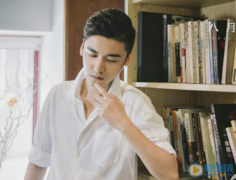 高文峰個人資料簡介 高文峰早期經歷 高文峰寫真照