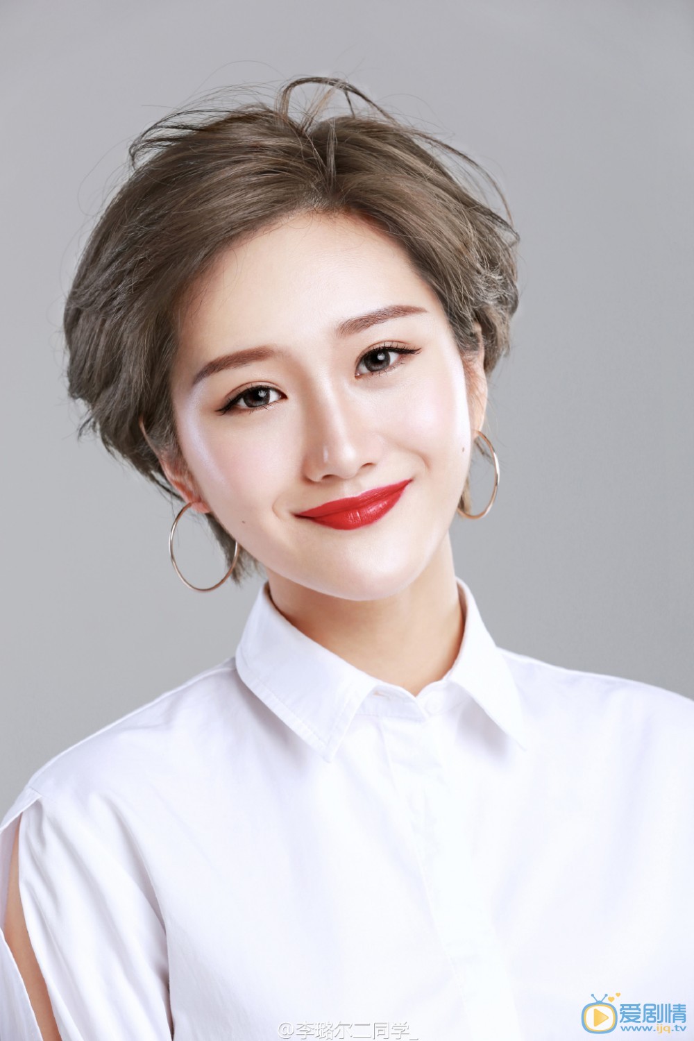 李璐爾個人資料李璐爾個人寫真