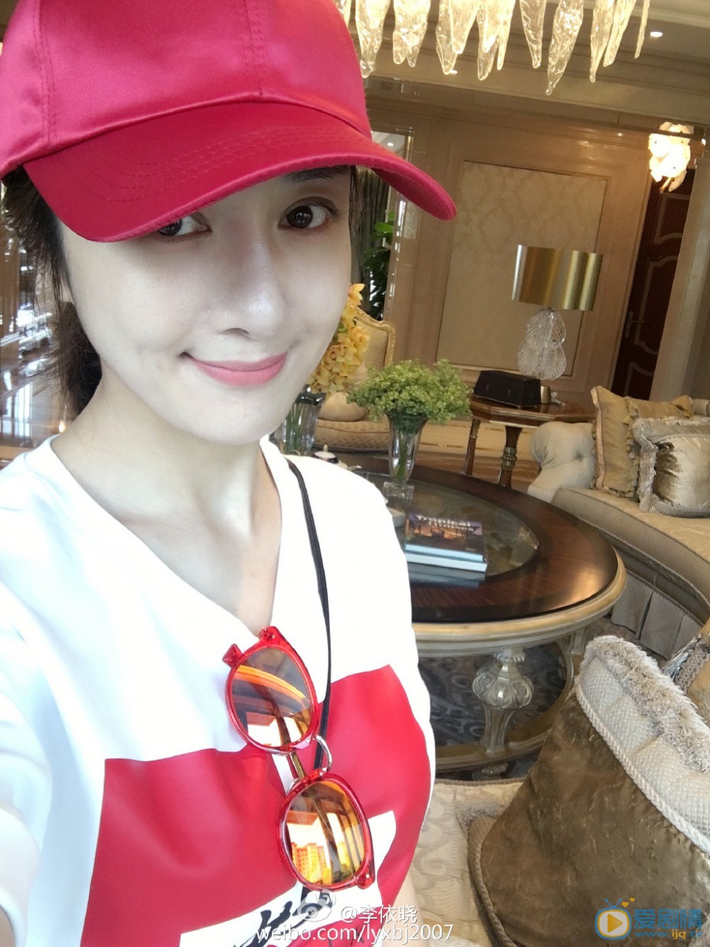 錦繡未央李未央扮演者李依曉海量寫真生活照欣賞