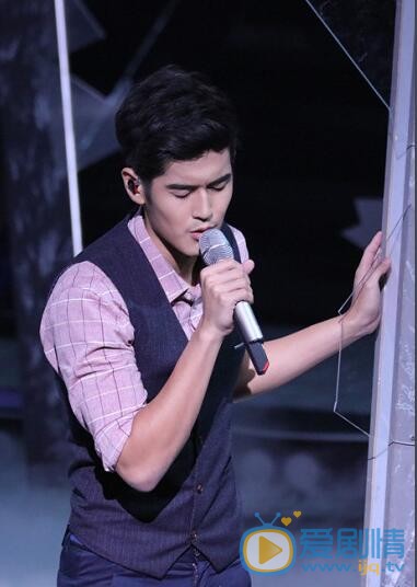 向洋參加《中國新歌聲》獲得周杰倫組冠軍、全國總決賽亞軍 向洋個人資料介紹