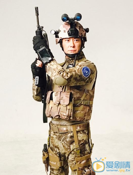 反恐特戰隊之獵影陸豪是誰扮演的？反恐特戰隊之獵影陸豪扮演者王斑個人資料及寫真生活照欣賞