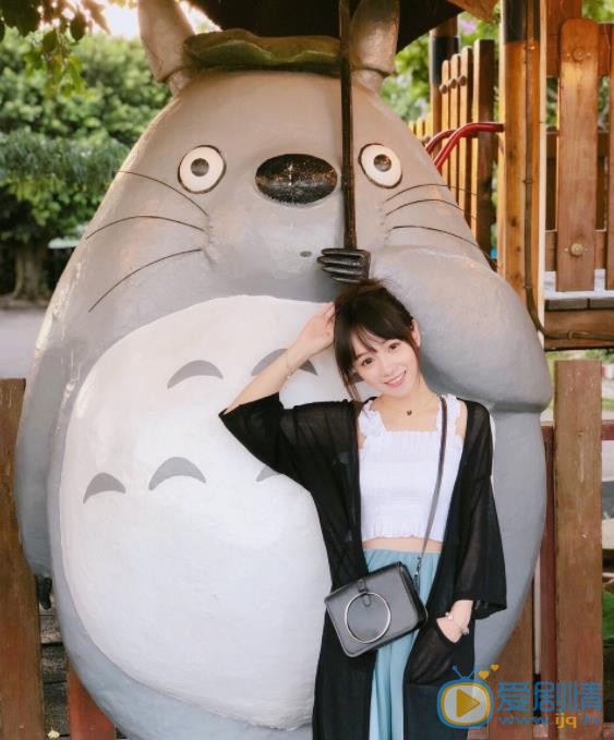 余姿昀個人資料簡介 余姿昀家庭背景及個人經歷