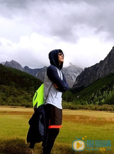 我的青春遇見你陳昆是誰演的？陳坤扮演著楊彤個人資料、寫真及生活照欣賞