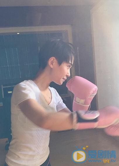 警花與警犬之再上征程狄亦男是誰扮演的？狄亦男扮演者董玥個人資料、寫真及生活照欣賞