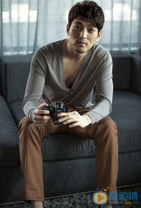 結婚為什麼鄭言是誰演的?鄭言扮演者隋詠良個人資料及寫真生活照欣賞